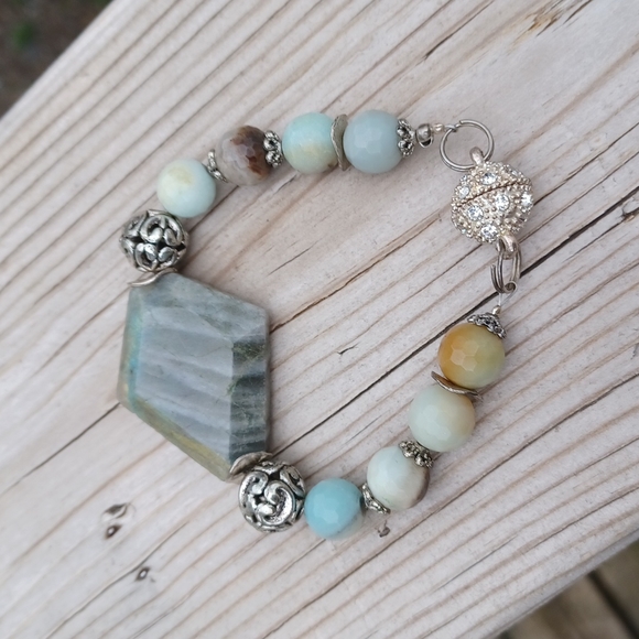 Handmade precious stones Bracelet 7 1/2 inches - Picture 3 of 13